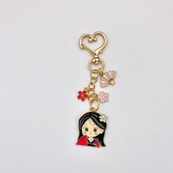 Mulan inspired petite Purse Charm Keychain with heart clasp and cherry blossoms - Picture 3 of 10